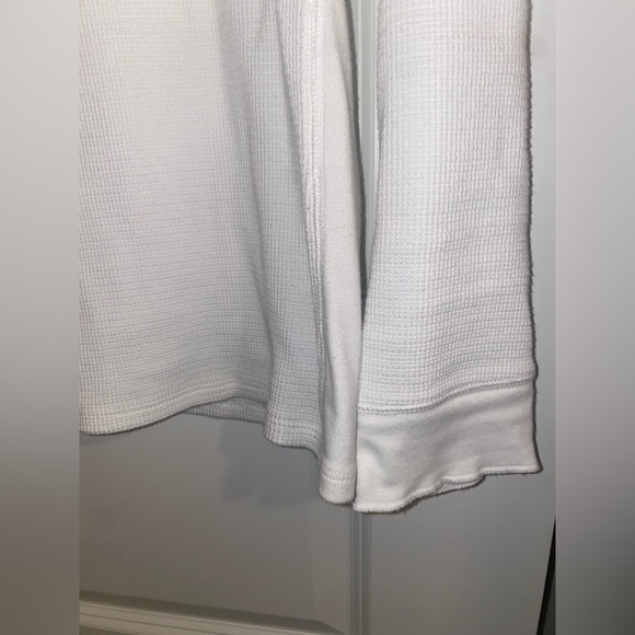 Men’s Vince Waffle Cotton Knit Thermal Shirt - Picture 2 of 8